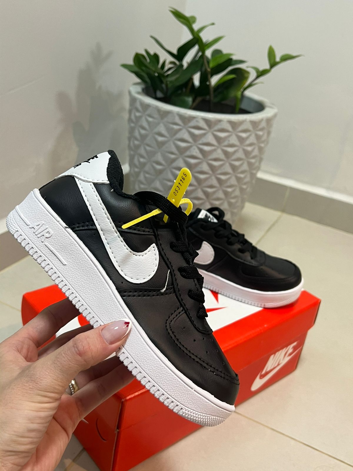 Nike Kids Branco e Preto