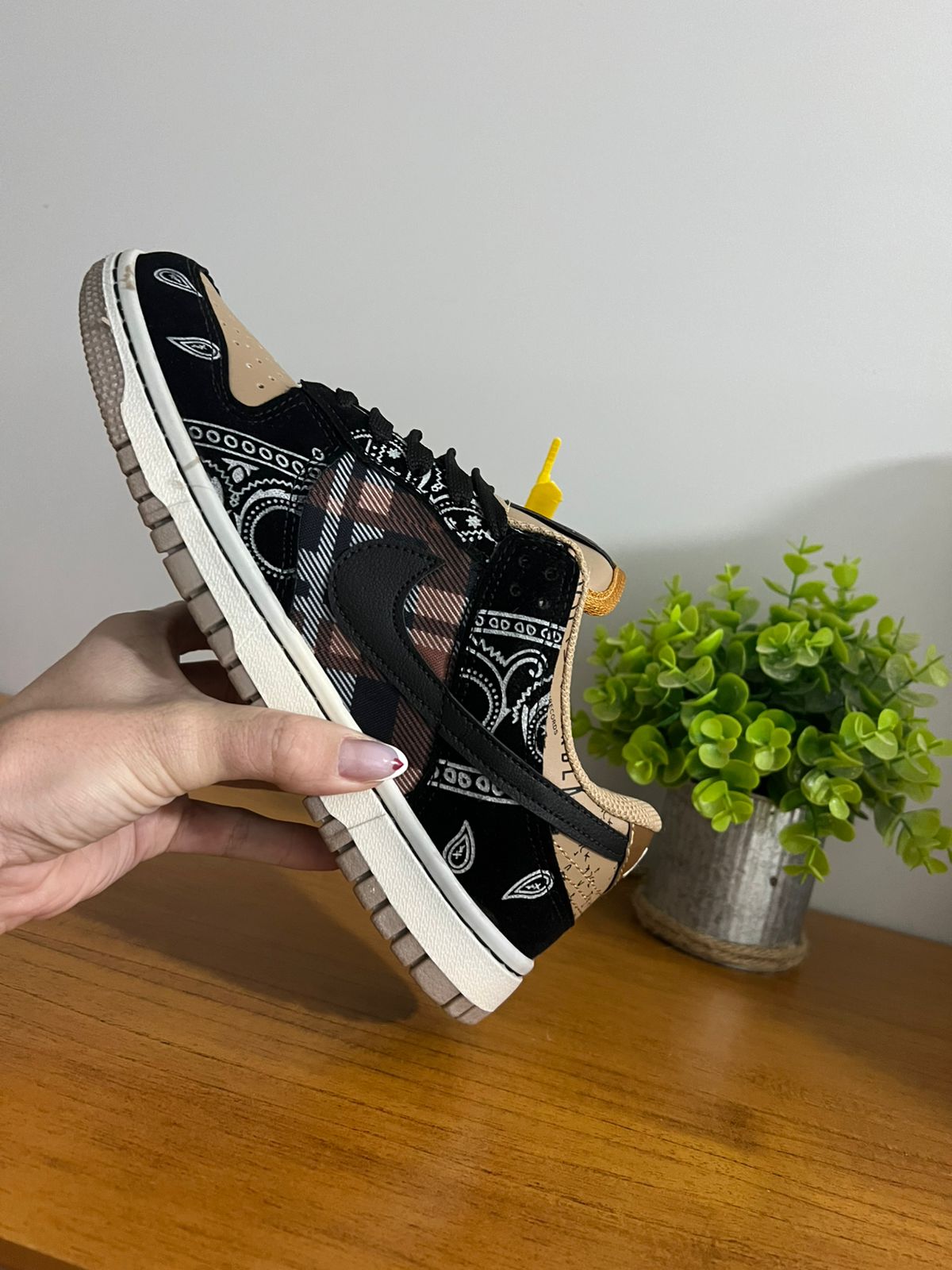Nike SB Dunk Bandana