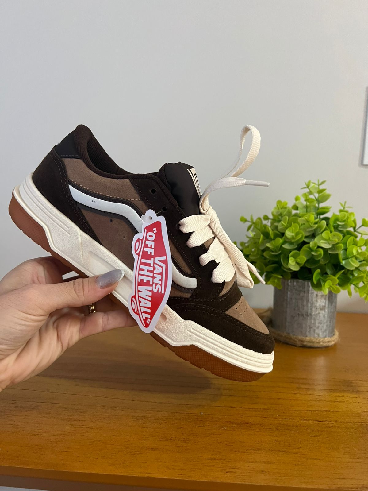 Vans Skool Café